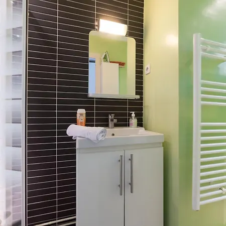 Pied-a-terre Near Bastille & Voltaire 11th Appartamento